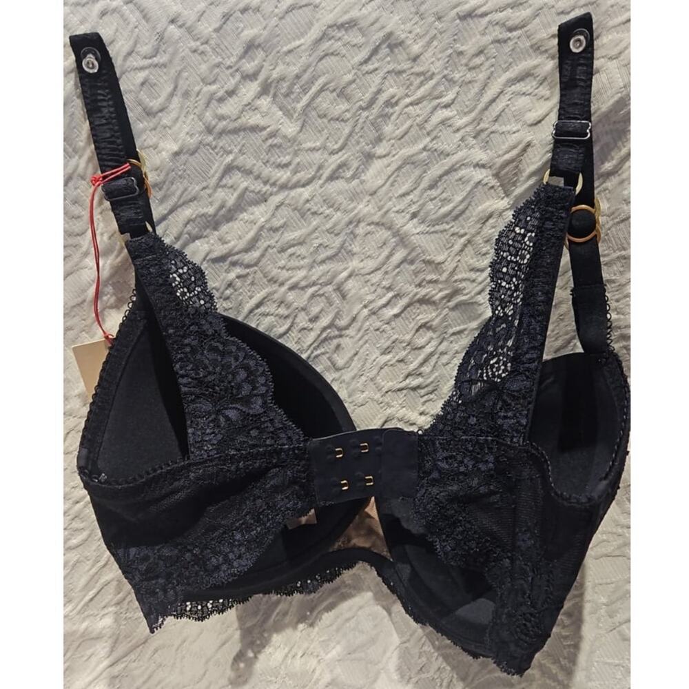 Stella McCartney Smooth & Lace Plunge Bra – 32E - Picture 3 of 5